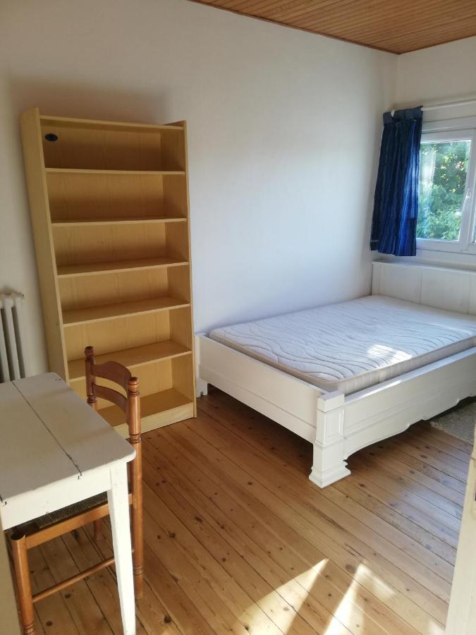 P'Tite Maison Atypique Avec Terrasse Villa Nantes Bagian luar foto